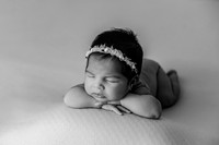 Emelia | Studio Newborn